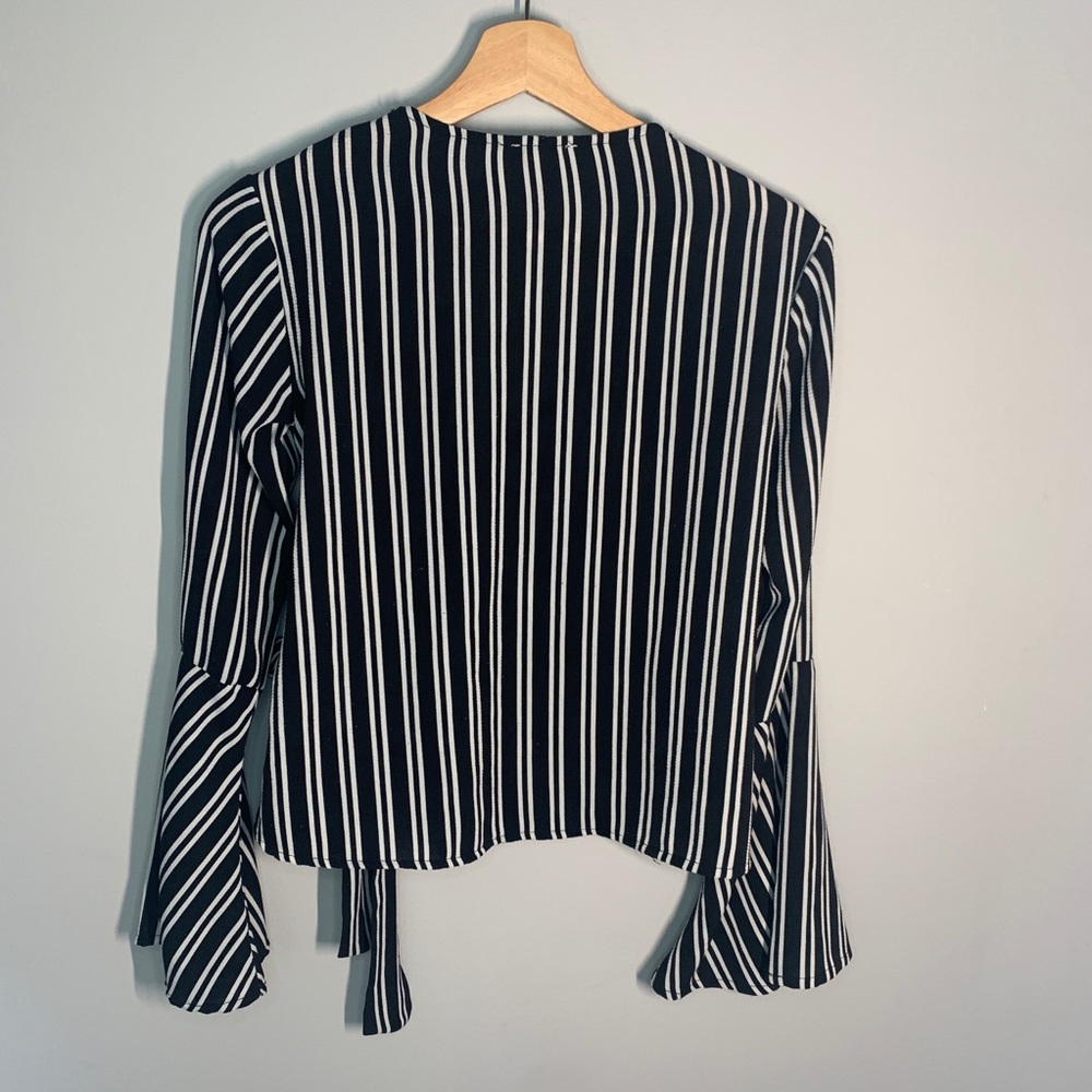 Bell Sleeve Wrap Top by CHLOE & KATIE - Picture 5 of 5